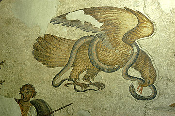 Орёл и змея. Византийская мозаика. Константинополь 