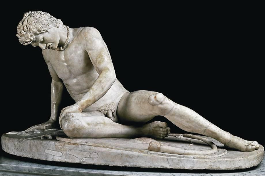 Умирающий галл. Мраморная копия I-ого или II-ого н.э. бронзовой статуи, созданной Эпигоном из Пергама в 230-220 гг. до н.э.. Музеи Ватикана. 