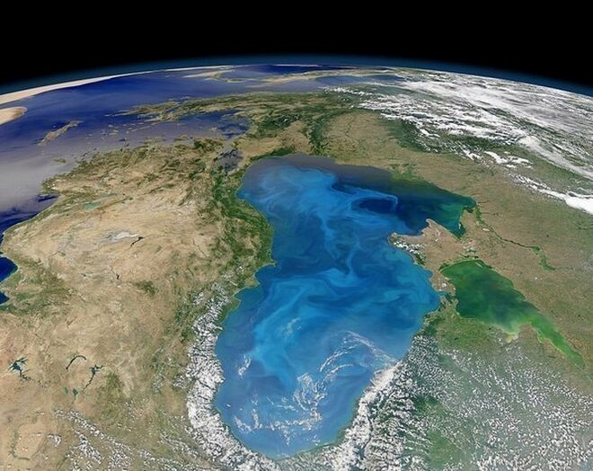 Черное море. Снимок с околоземной орбиты 