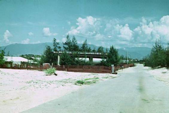 В районе базы Дананг, начало 1970-х, из американских архивов. 
