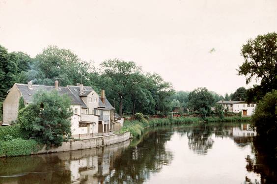 Река Заале, Мерзебург, ГДР. 1988 год. Фото автора. 
