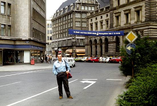 На улицах Лейпцига, ГДР, 1988 год. Фото автора. 